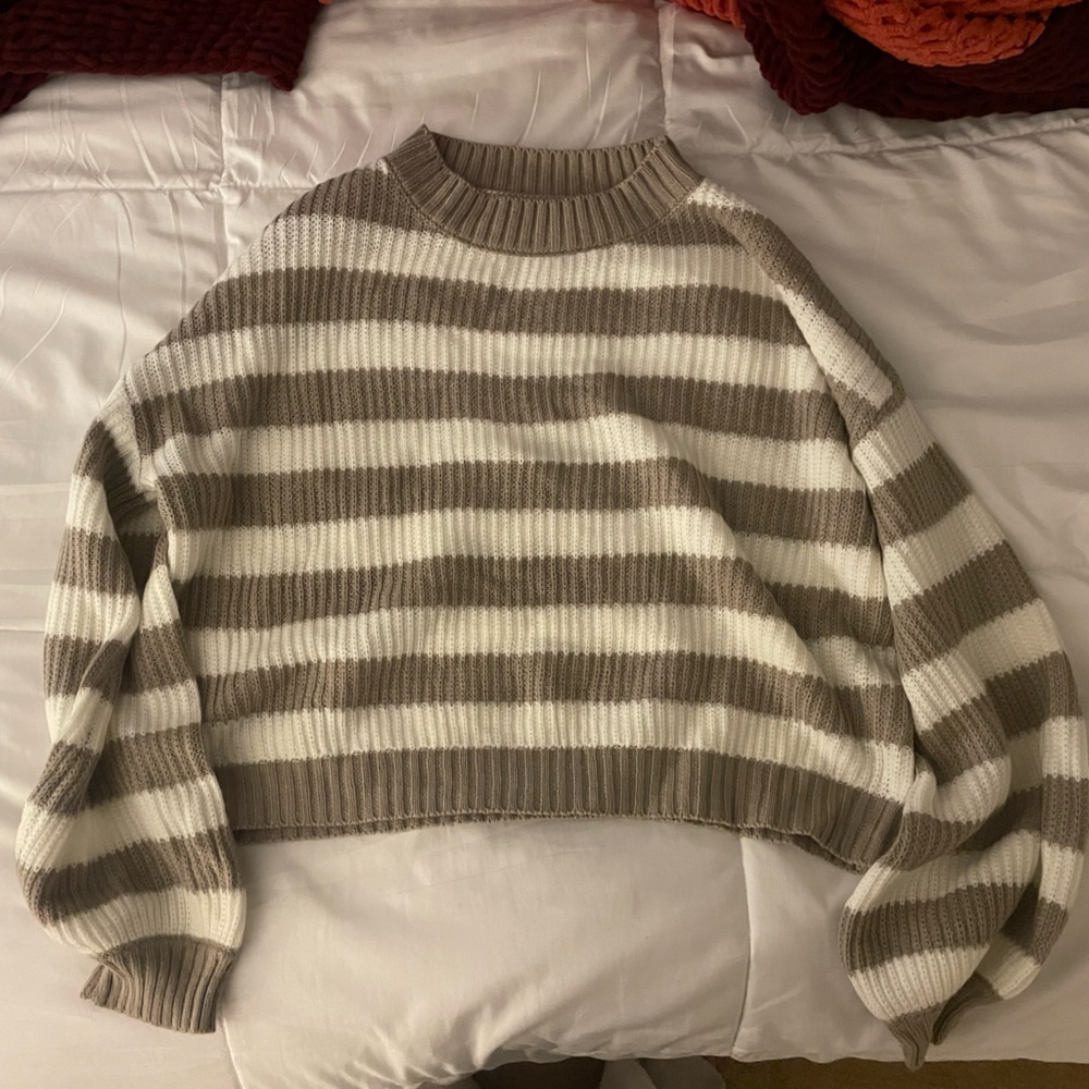Striped Brown and White Sweater-SIZE M